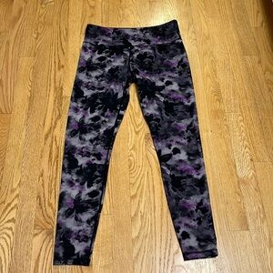 ZYIA Black and Purple Patterned Leggings